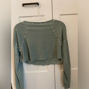 Aeropostale long sleeve crop top
